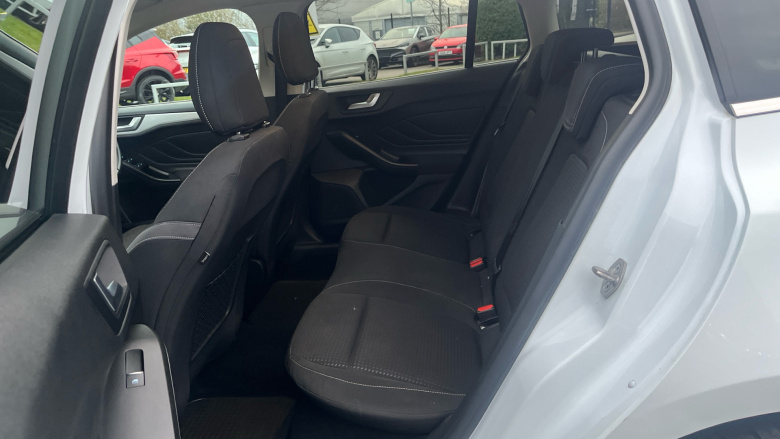 Ford Focus 1.0 EcoBoost 125 Zetec 5dr Petrol Estate